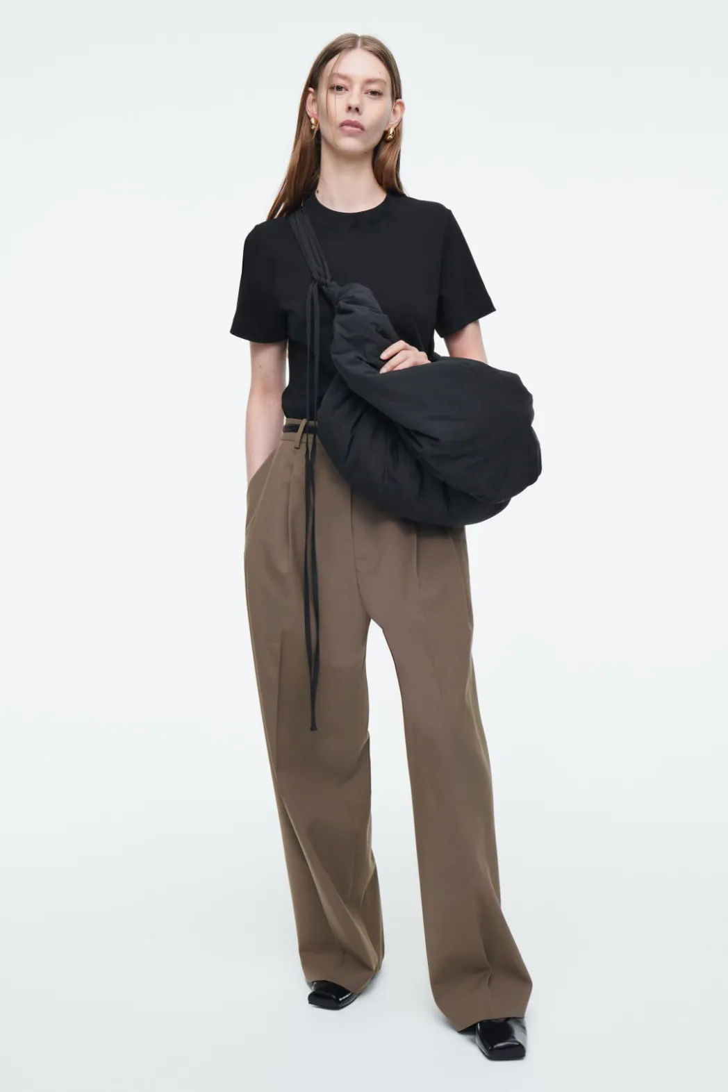 New COS CANOPY OVERSIZED CROSSBODY - NYLON BLACK
