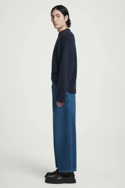 Clearance COS CASK BARREL-LEG JEANS - RELAXED BLUE