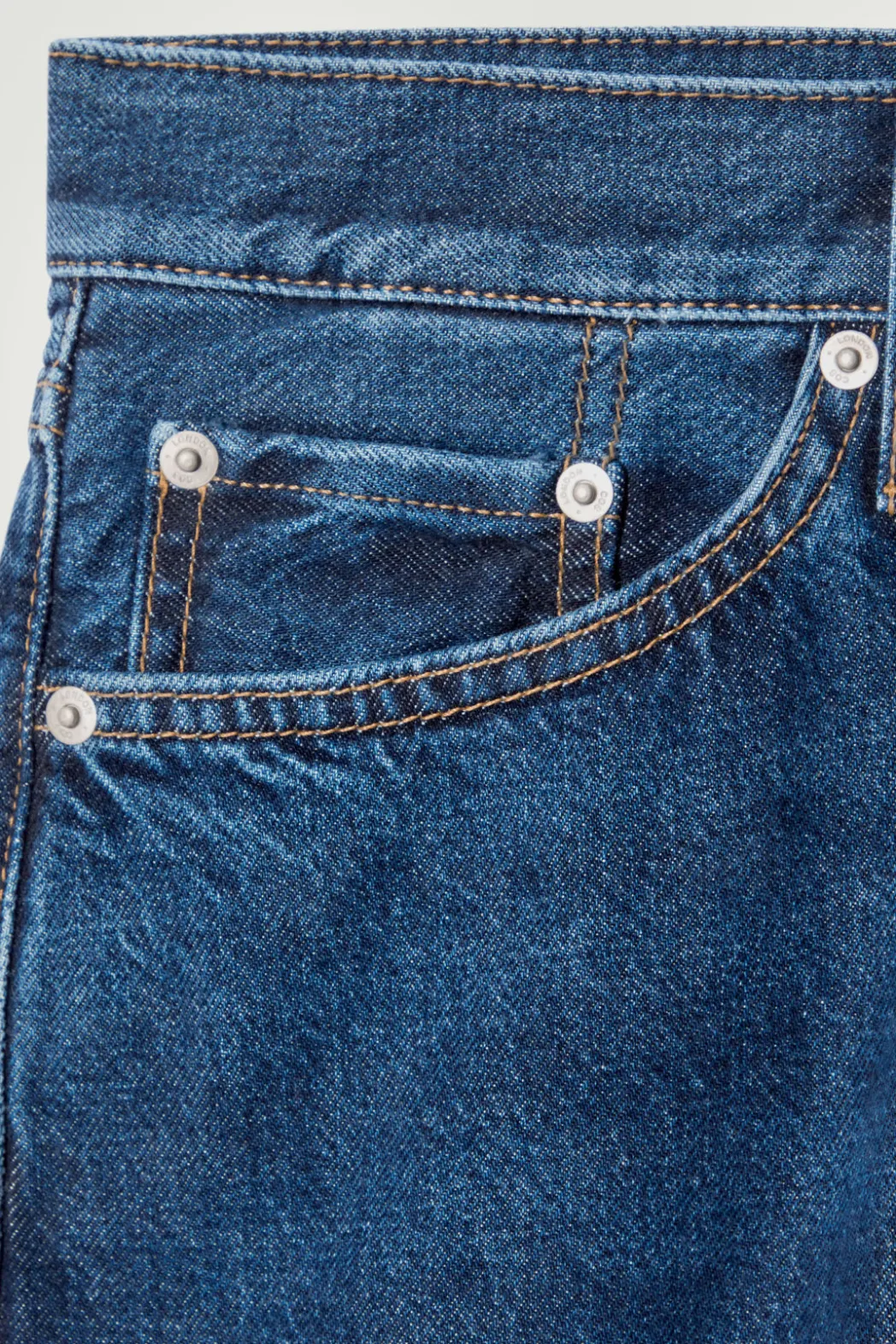 Clearance COS CASK BARREL-LEG JEANS - RELAXED BLUE