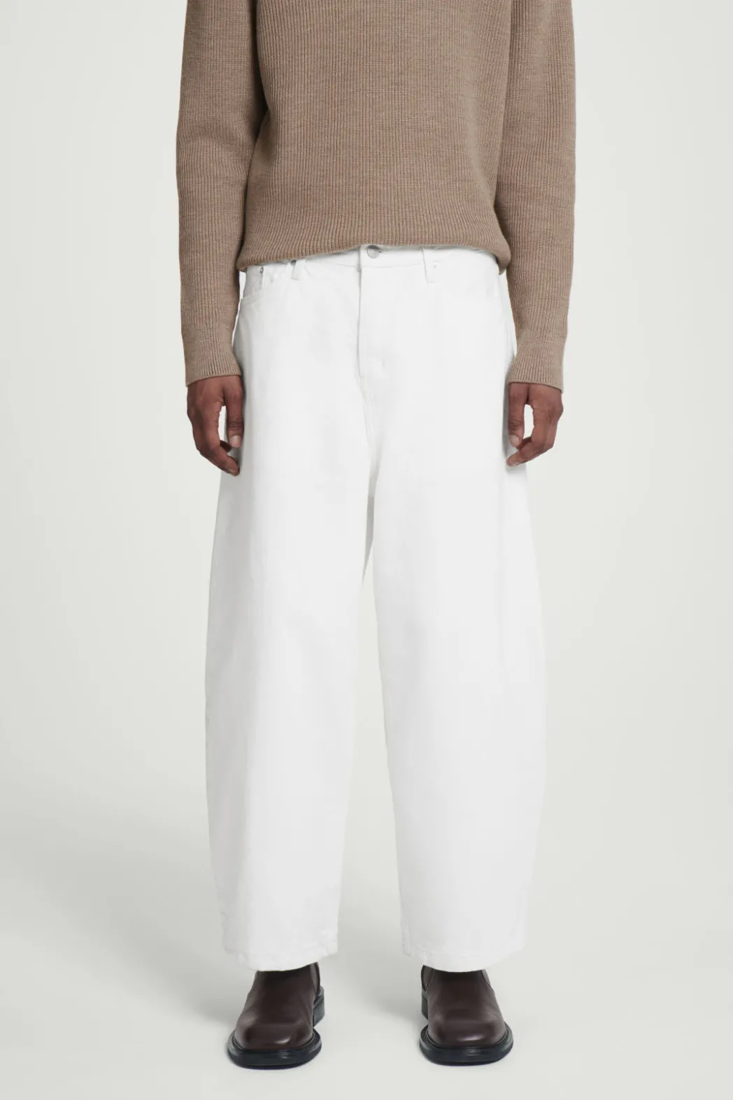 Sale COS CASK BARREL-LEG JEANS - RELAXED WHITE