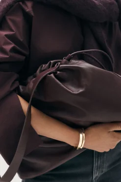 Best COS CAVATELLI CLUTCH - LEATHER BORDEAUX
