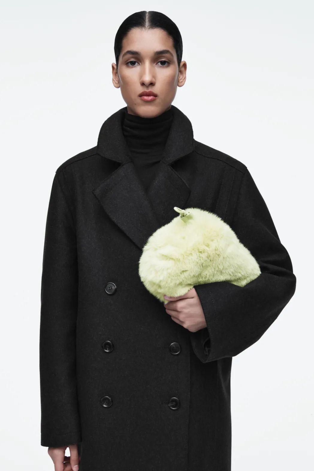 Hot COS CAVATELLI MINI CLUTCH - FAUX FUR PALE GREEN
