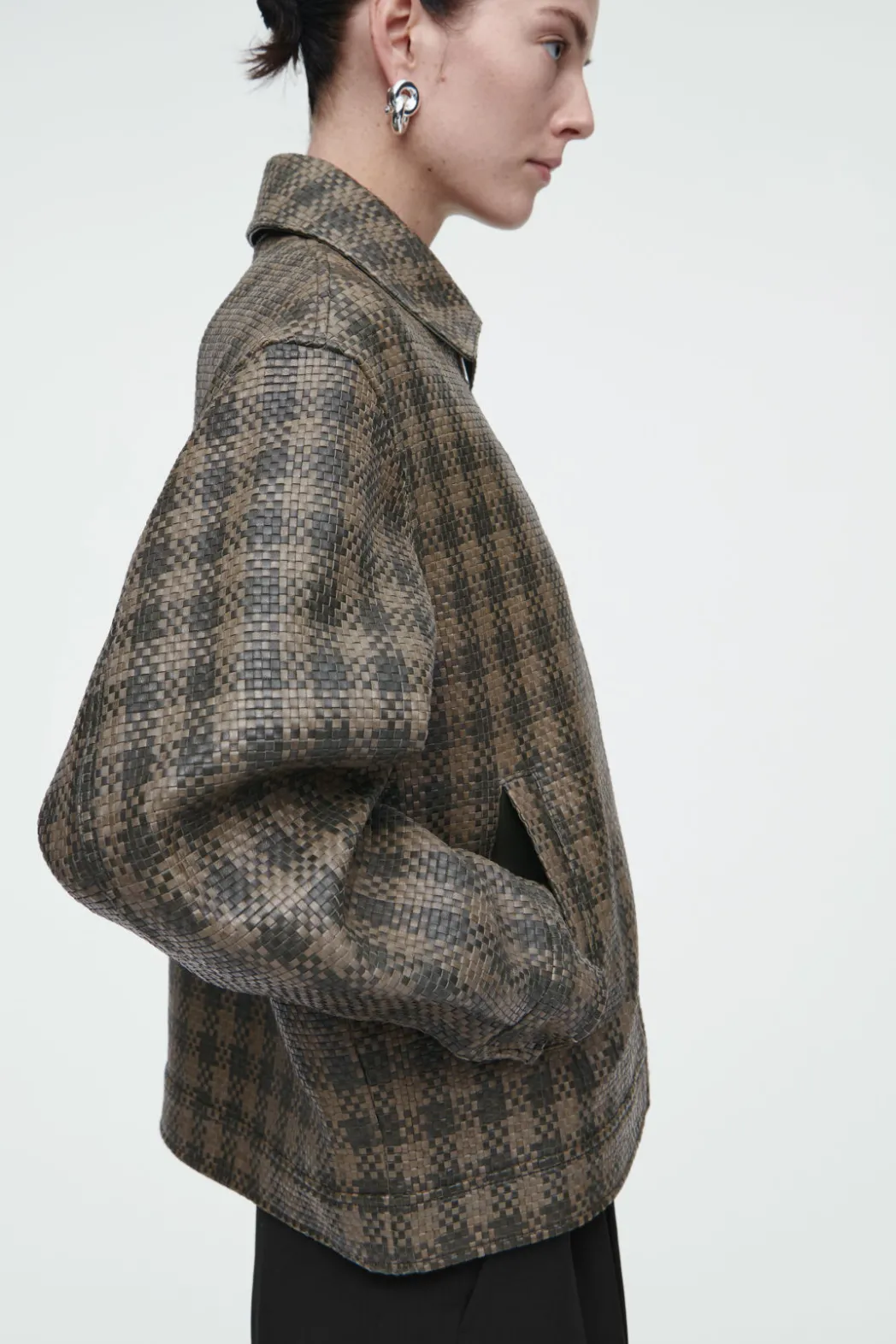 Outlet COS CHECKED WOVEN LEATHER JACKET KHAKI / CHECKED