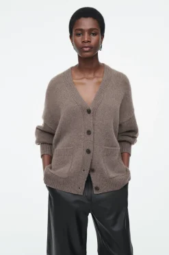 New COS CHUNKY CASHMERE-BLEND CARDIGAN MOLE
