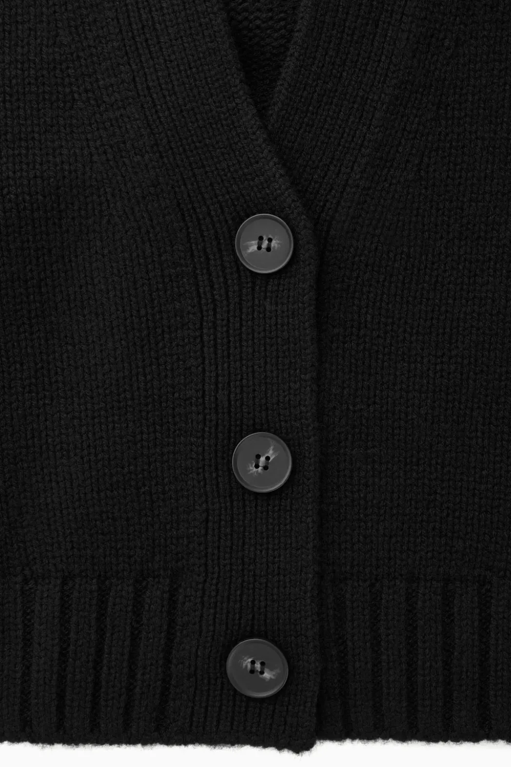 New COS CHUNKY CROPPED CASHMERE-BLEND CARDIGAN BLACK