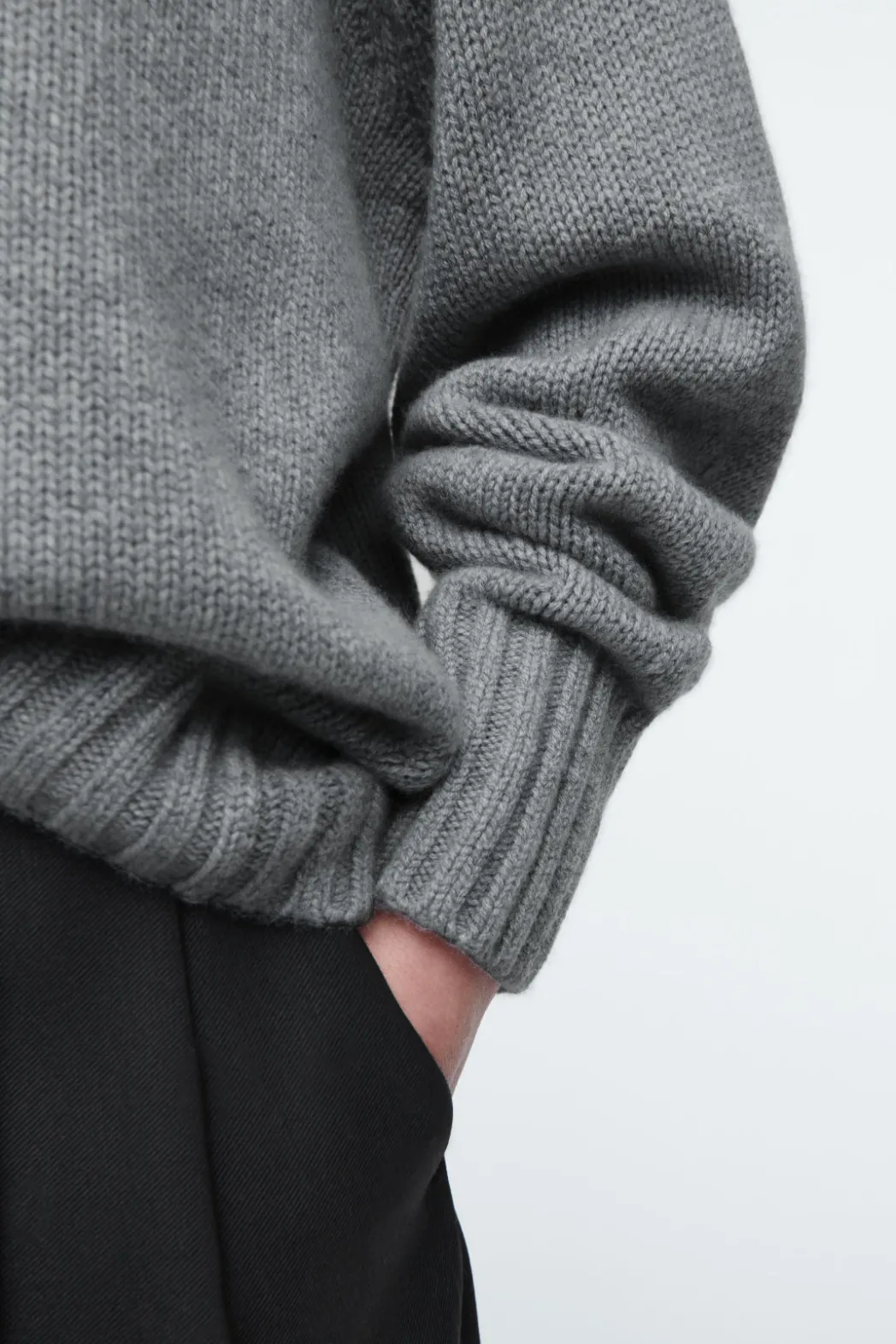 Hot COS CHUNKY PURE CASHMERE CREW-NECK SWEATER GRAY