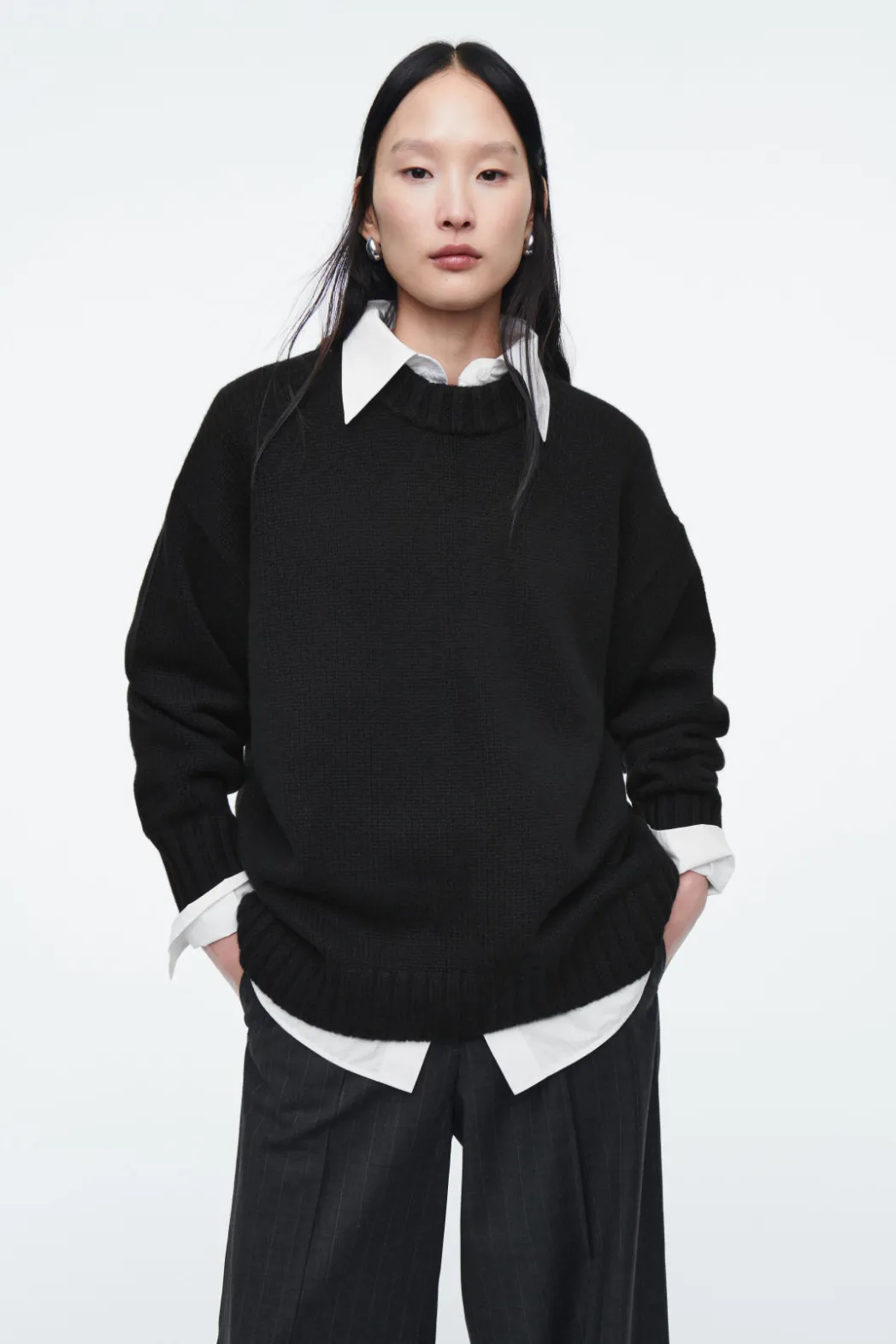 Outlet COS CHUNKY PURE CASHMERE CREW-NECK SWEATER BLACK