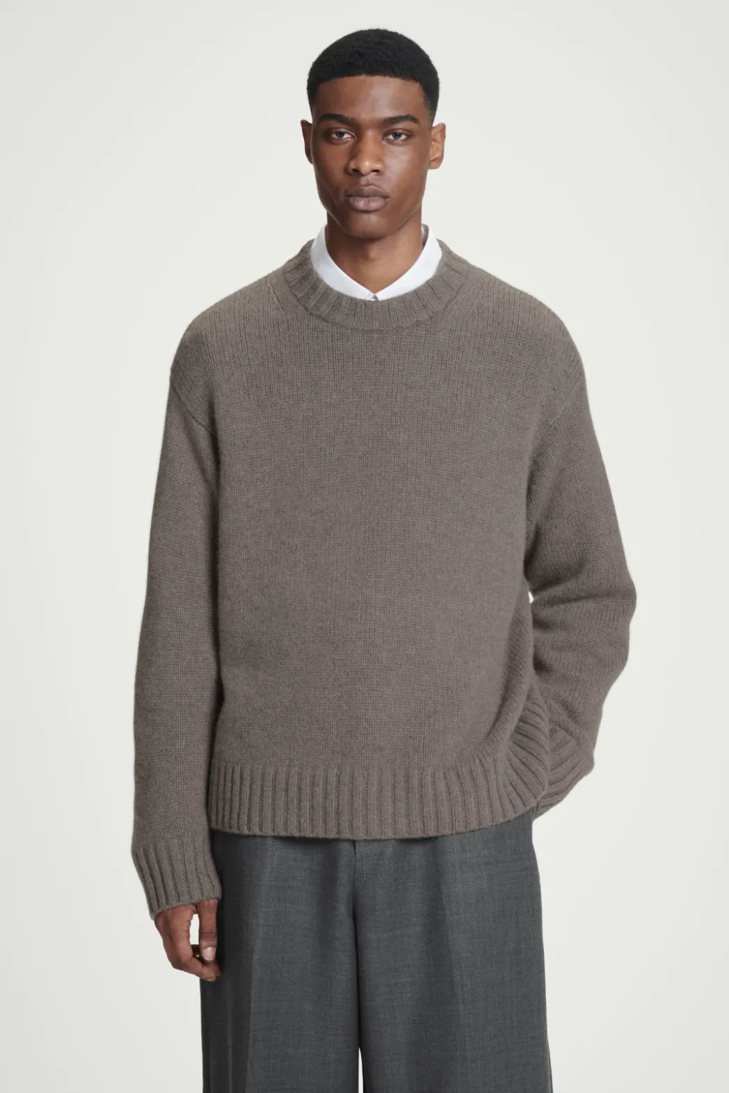 Best COS CHUNKY PURE CASHMERE SWEATER BEIGE