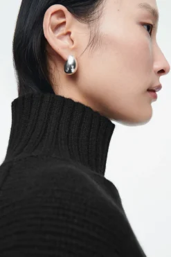 Outlet COS CHUNKY PURE CASHMERE TURTLENECK SWEATER BLACK