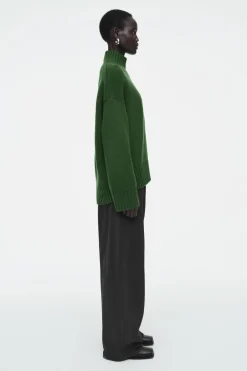 Online COS CHUNKY PURE CASHMERE TURTLENECK SWEATER DARK GREEN
