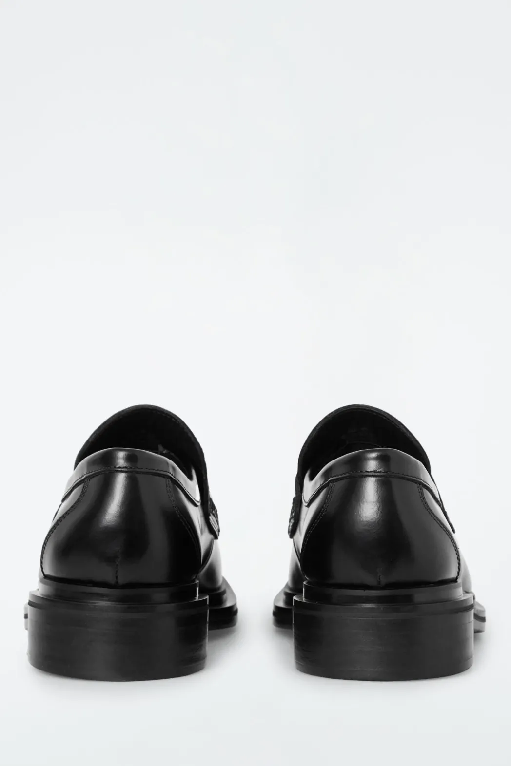 Discount COS CHUNKY SQUARE-TOE LEATHER LOAFERS BLACK