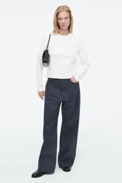 Discount COS CLEAN CUT REGULAR LONG-SLEEVED T-SHIRT white