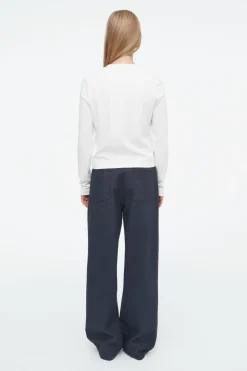 Discount COS CLEAN CUT REGULAR LONG-SLEEVED T-SHIRT white