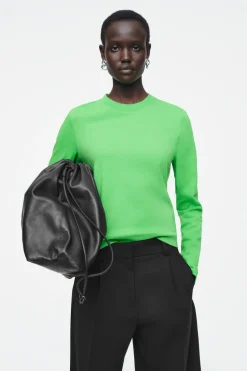 New COS CLEAN CUT REGULAR LONG-SLEEVED T-SHIRT BRIGHT GREEN
