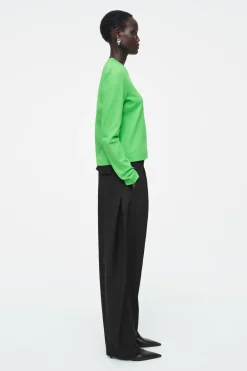 New COS CLEAN CUT REGULAR LONG-SLEEVED T-SHIRT BRIGHT GREEN