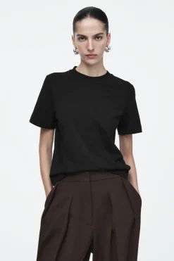 COS CLEAN CUT REGULAR T-SHIRT black