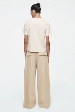COS CLEAN CUT REGULAR T-SHIRT LIGHT BEIGE