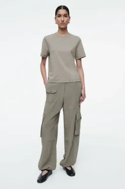 Discount COS CLEAN CUT REGULAR T-SHIRT KHAKI