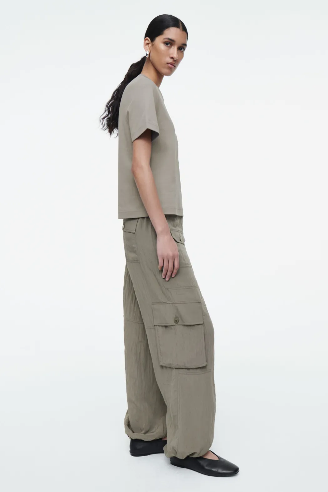 Discount COS CLEAN CUT REGULAR T-SHIRT KHAKI