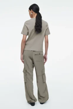 Discount COS CLEAN CUT REGULAR T-SHIRT KHAKI