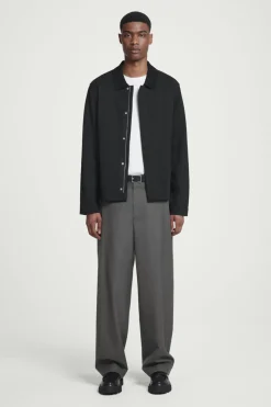 Sale COS COLLARED COTTON-JERSEY JACKET BLACK