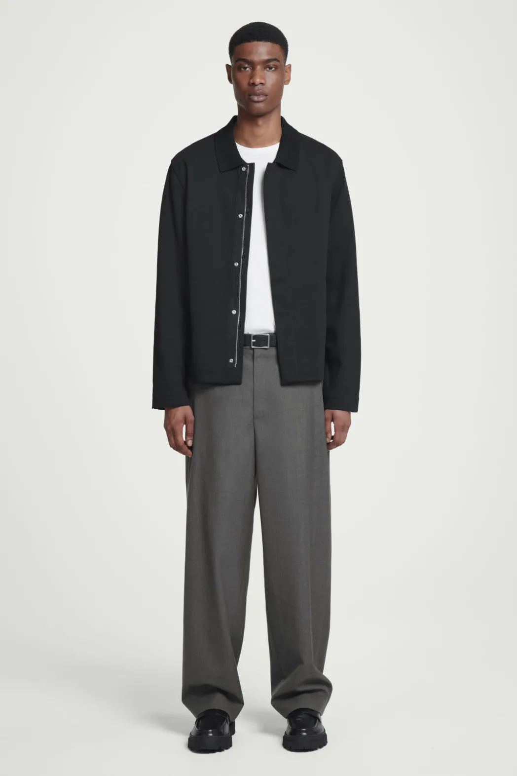 Sale COS COLLARED COTTON-JERSEY JACKET BLACK