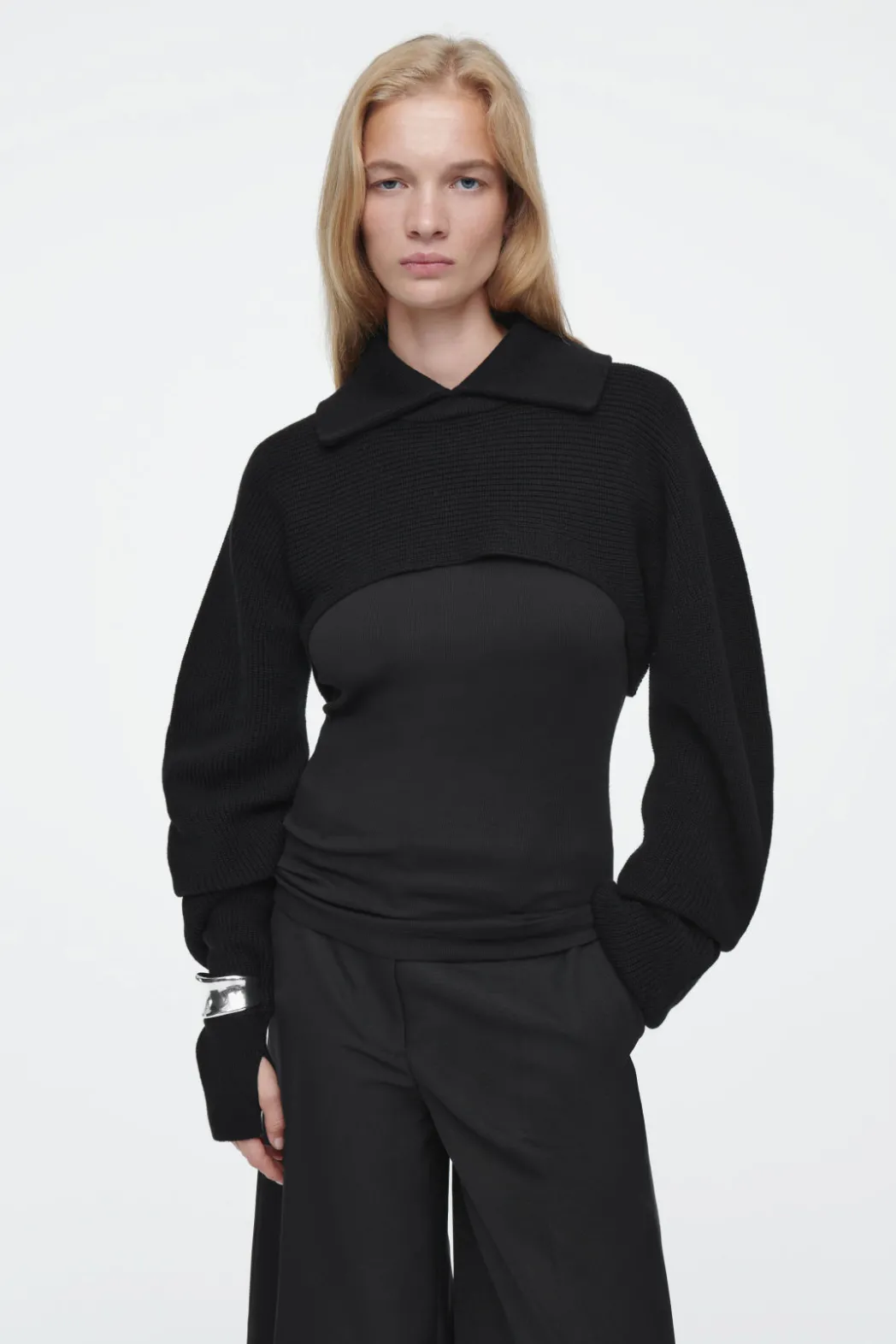 Sale COS COLLARED CROPPED KNITTED SWEATER BLACK