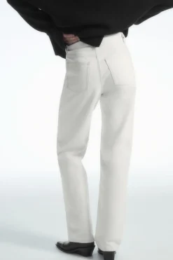 Online COS COLUMN STRAIGHT-LEG JEANS CHALK