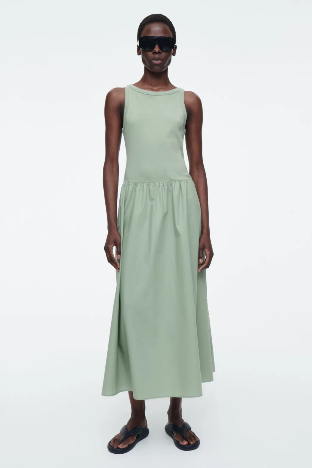 Best COS CONTRAST-PANEL MAXI DRESS SAGE GREEN