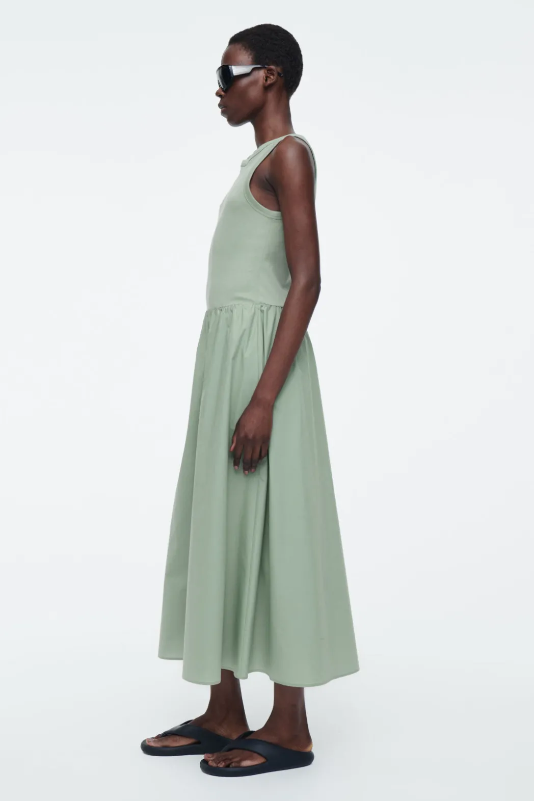 Best COS CONTRAST-PANEL MAXI DRESS SAGE GREEN