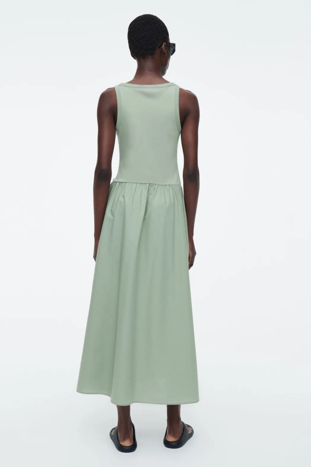 Best COS CONTRAST-PANEL MAXI DRESS SAGE GREEN