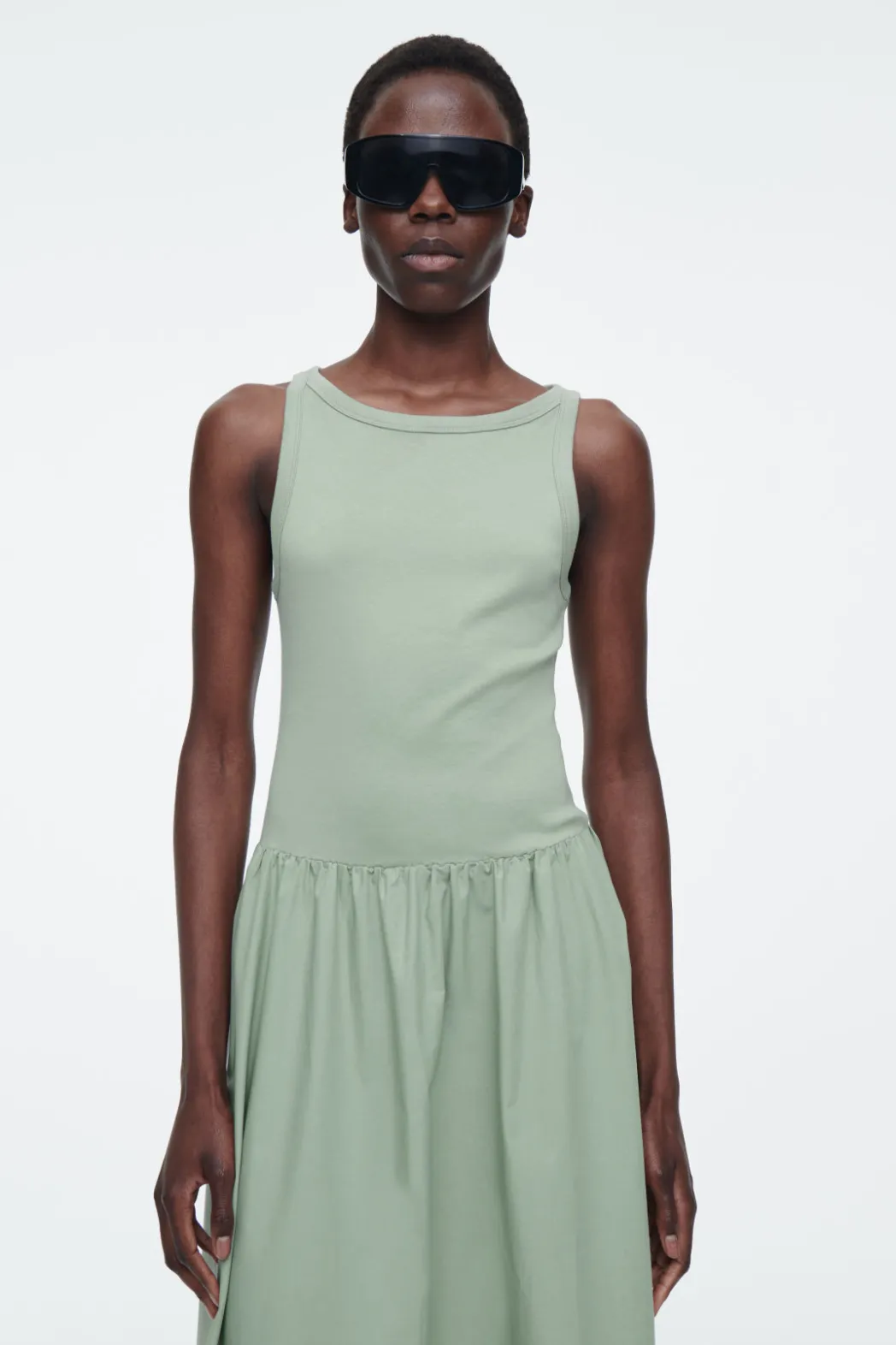 Best COS CONTRAST-PANEL MAXI DRESS SAGE GREEN