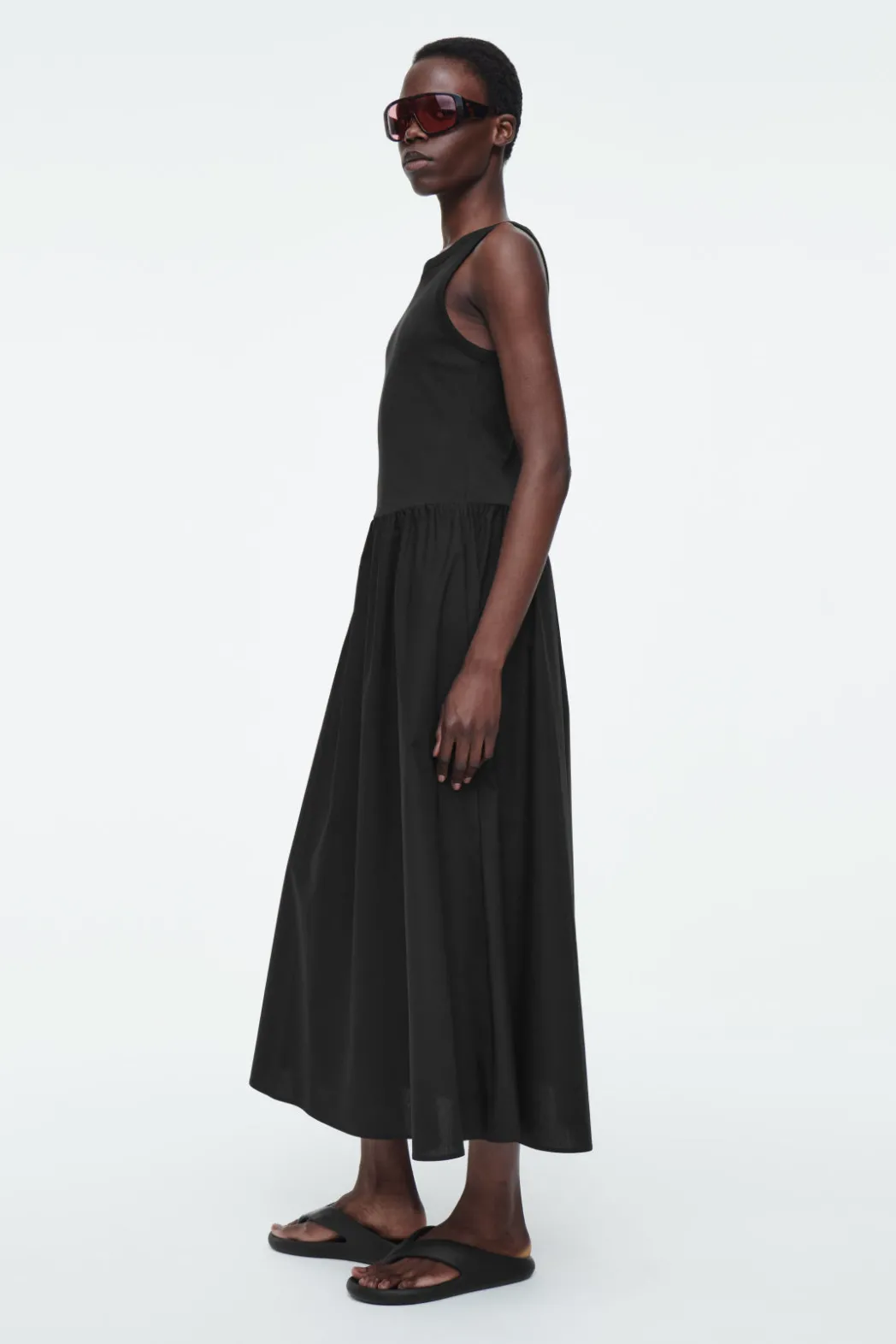 New COS CONTRAST-PANEL MAXI DRESS BLACK