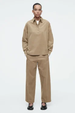 Outlet COS CORDUROY HALF-PLACKET SHIRT BEIGE
