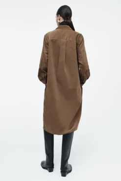 Clearance COS CORDUROY MIDI SHIRT DRESS AUBURN