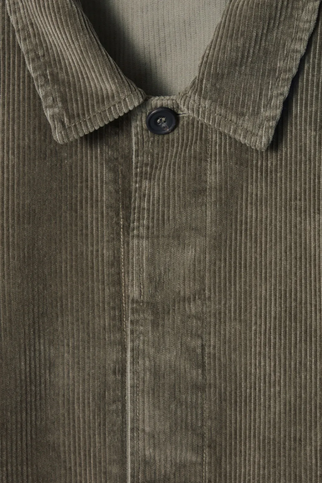 Outlet COS CORDUROY OVERSHIRT DARK KHAKI