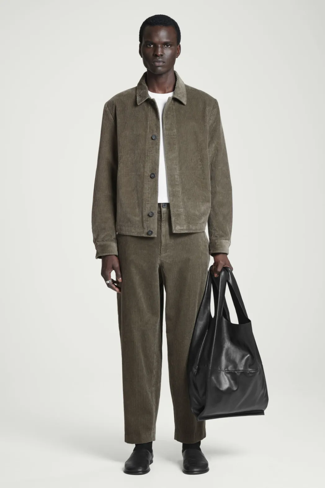 New COS CORDUROY WIDE-LEG PANTS DARK KHAKI