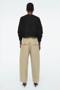 Online COS COTTON-TWILL CHINOS BEIGE