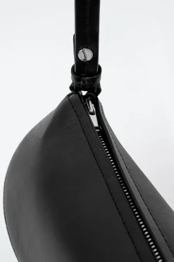 Best COS COVE CLUTCH - LEATHER BLACK