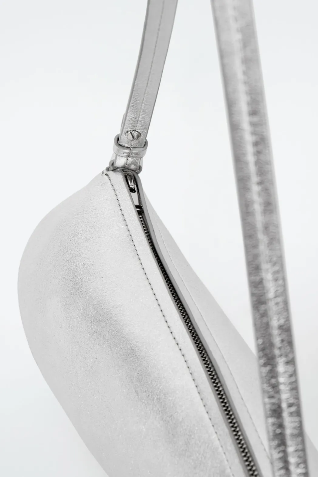 Outlet COS COVE CLUTCH - LEATHER SILVER