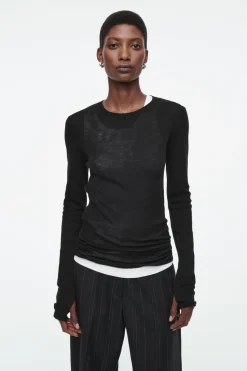 Outlet COS CREW-NECK MERINO WOOL TOP BLACK