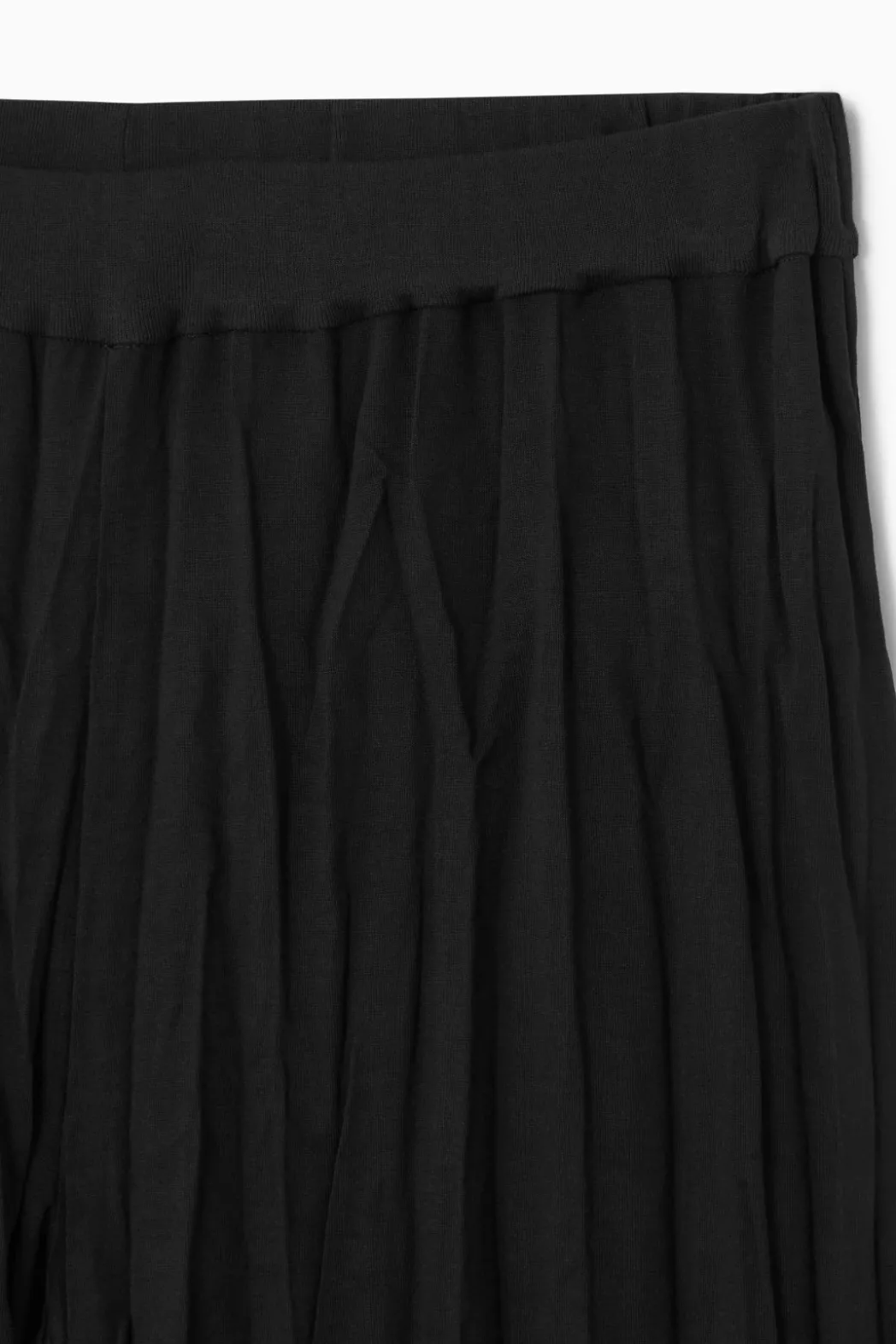 Clearance COS CRINKLED JERSEY WIDE-LEG PANTS BLACK
