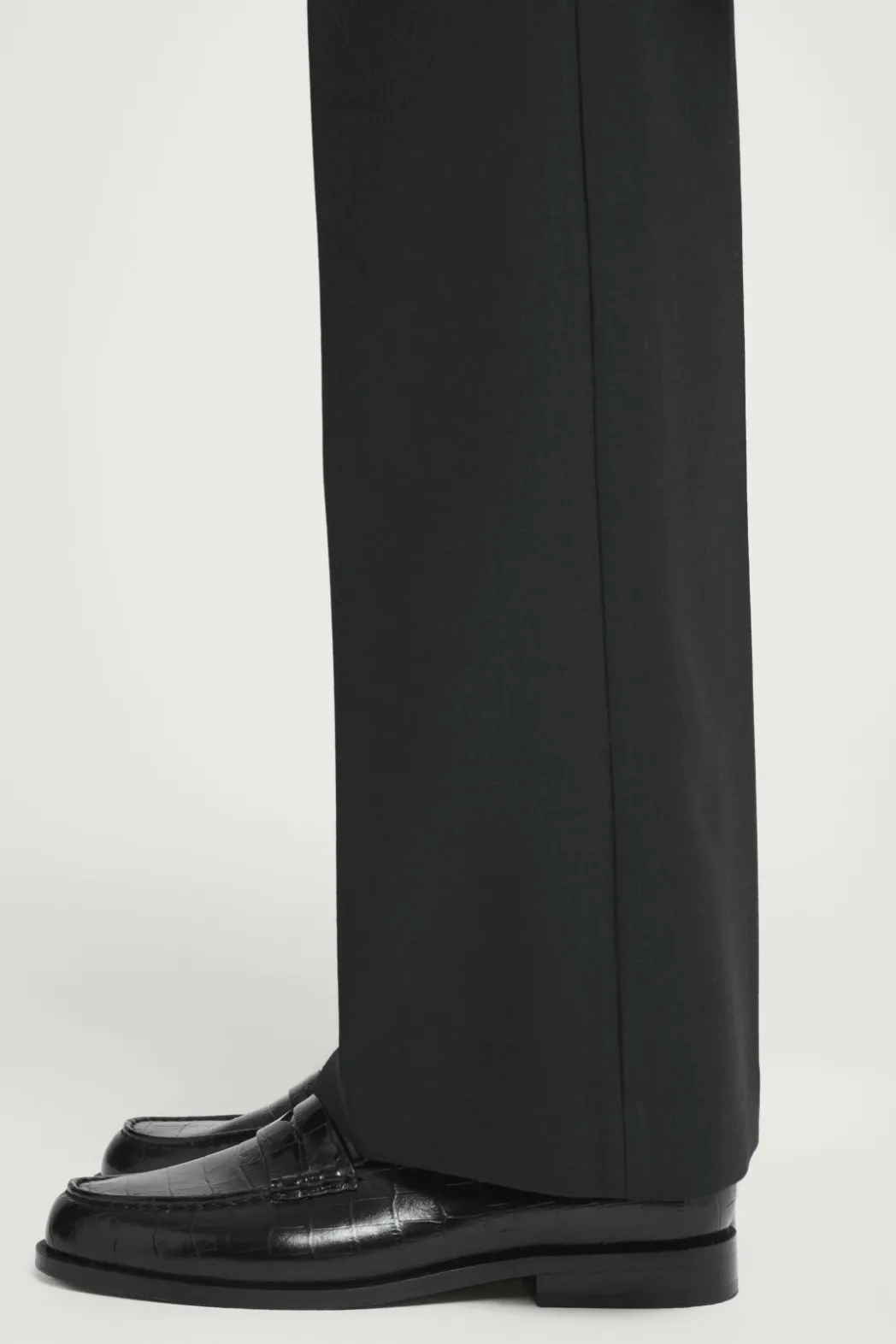 Hot COS CROC-EFFECT LEATHER LOAFERS BLACK
