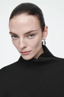 COS CROPPED BOILED-WOOL HYBRID CAPE BLACK