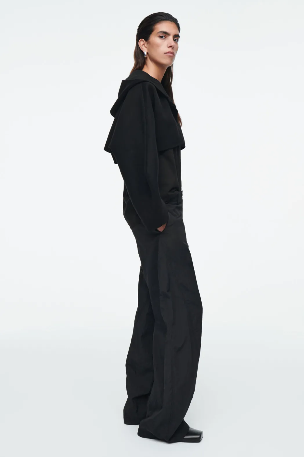 Discount COS CROPPED DOUBLE-FACED WOOL HOODED JACKET BLACK