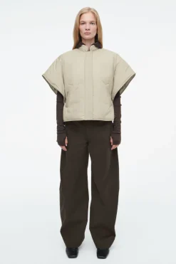 COS CROPPED PADDED HYBRID VEST BEIGE