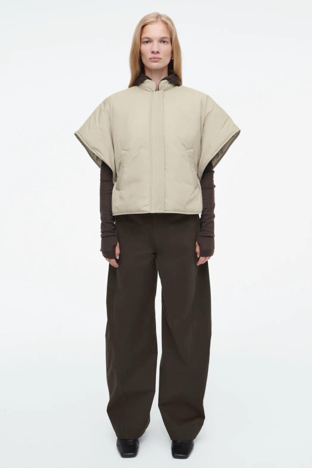 COS CROPPED PADDED HYBRID VEST BEIGE