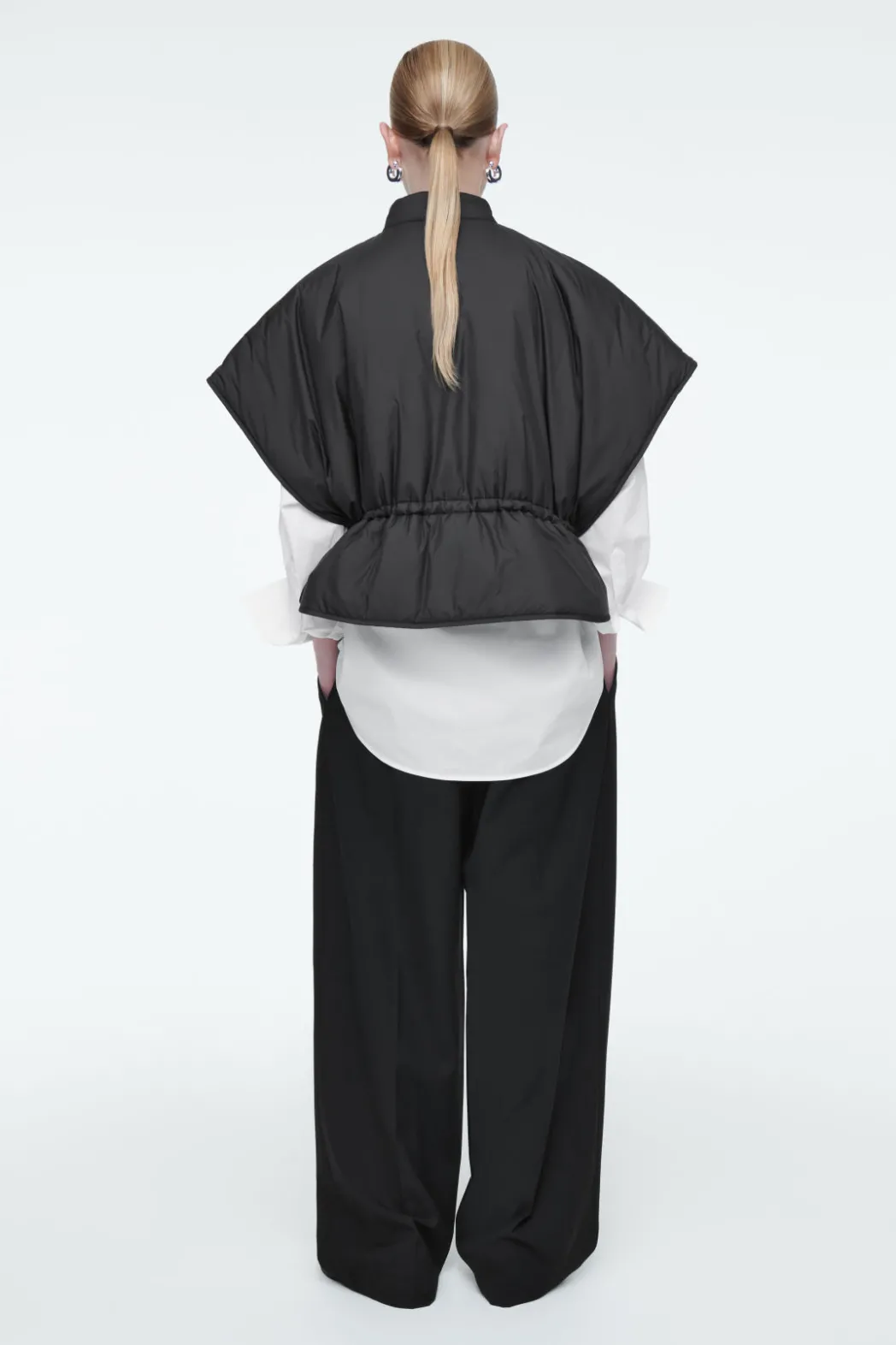 Online COS CROPPED PADDED HYBRID VEST CHARCOAL
