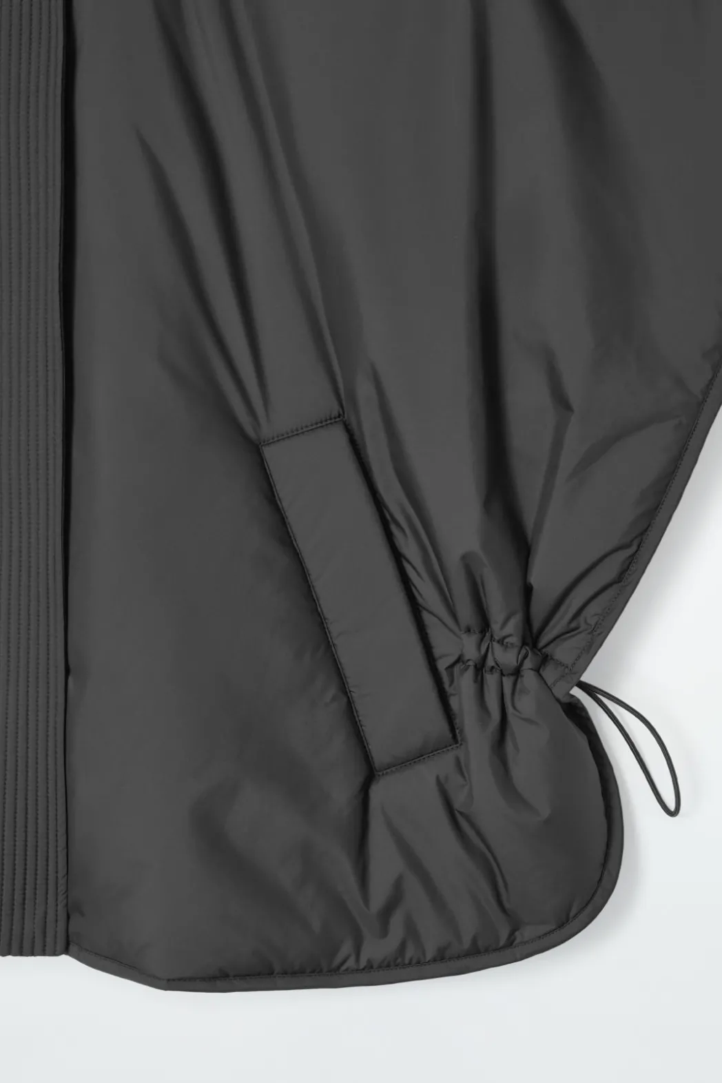 Online COS CROPPED PADDED HYBRID VEST CHARCOAL