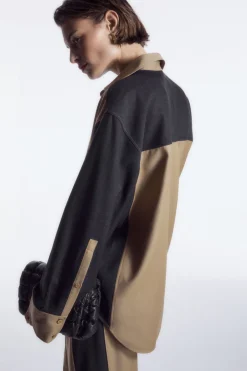 Online COS DECONSTRUCTED COLOR-BLOCK WOOL SHIRT BEIGE / NAVY
